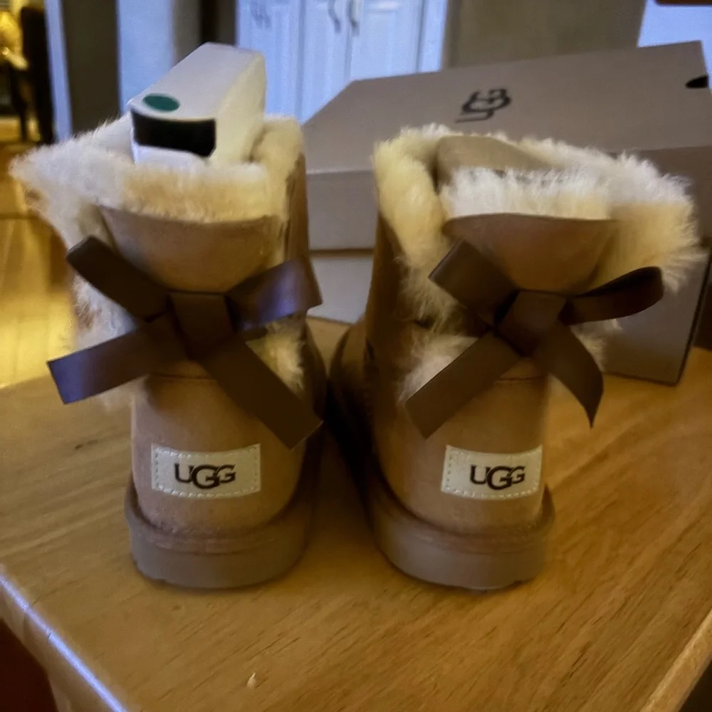 Ugg Mini Bailey Bow II boots